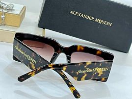 Picture of Alexander McQueen Sunglasses _SKUfw56834509fw